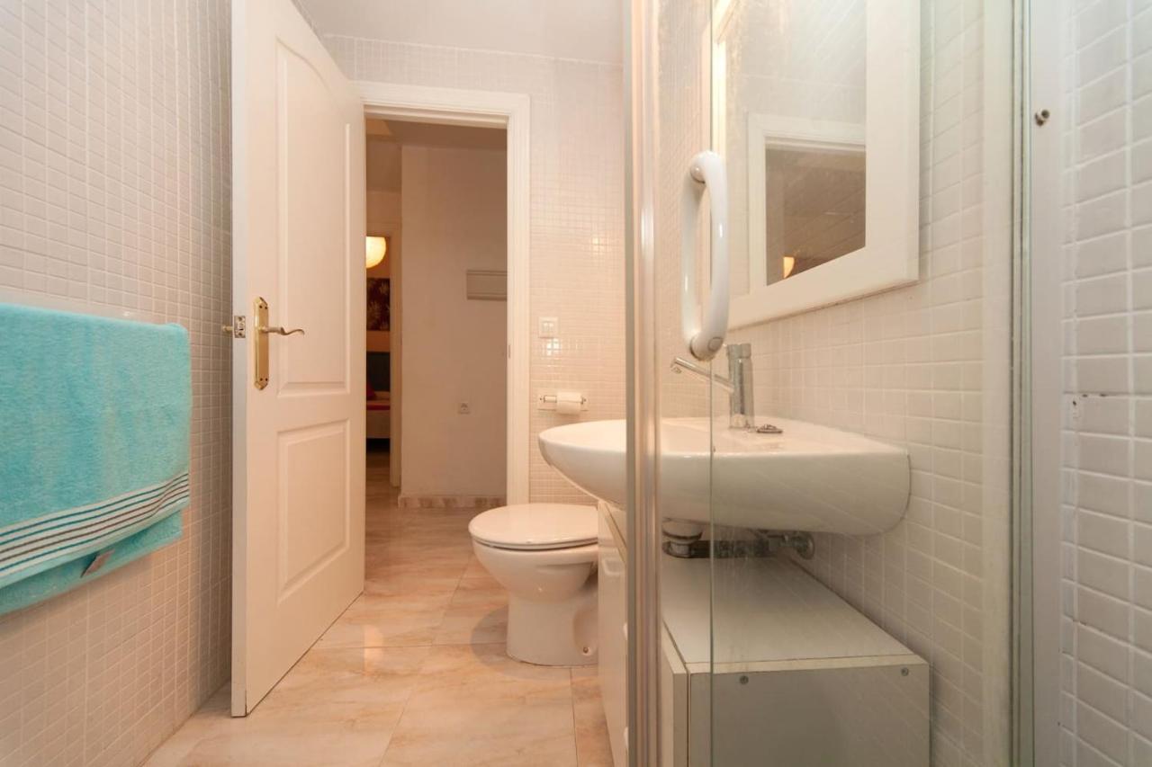 Apartamento A Redes Apartment Seville Luaran gambar